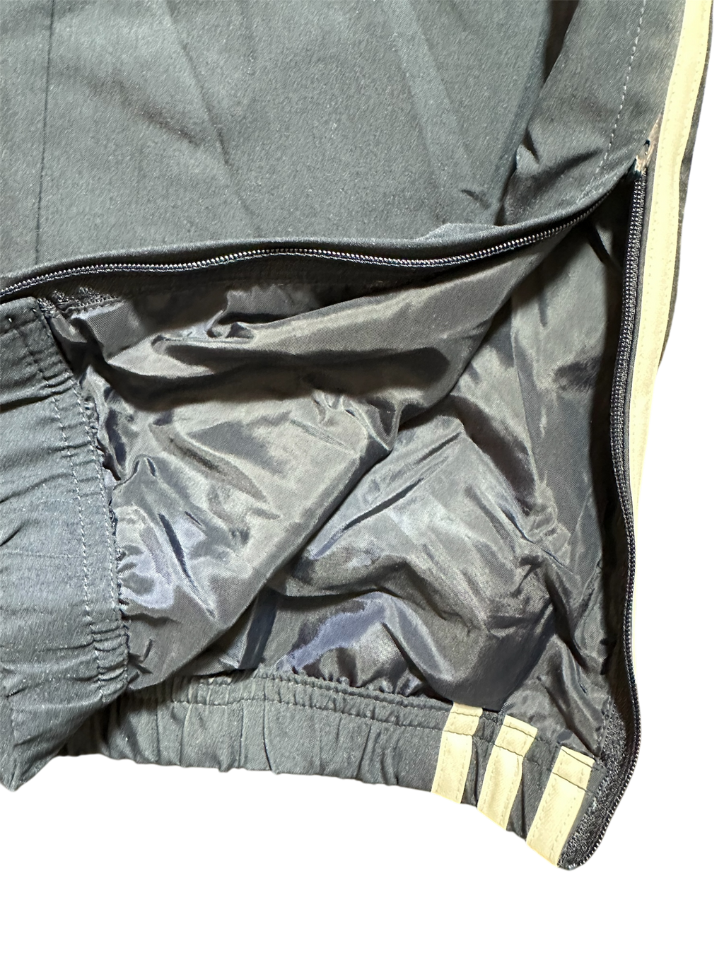 Adidas Trackpants (XL)